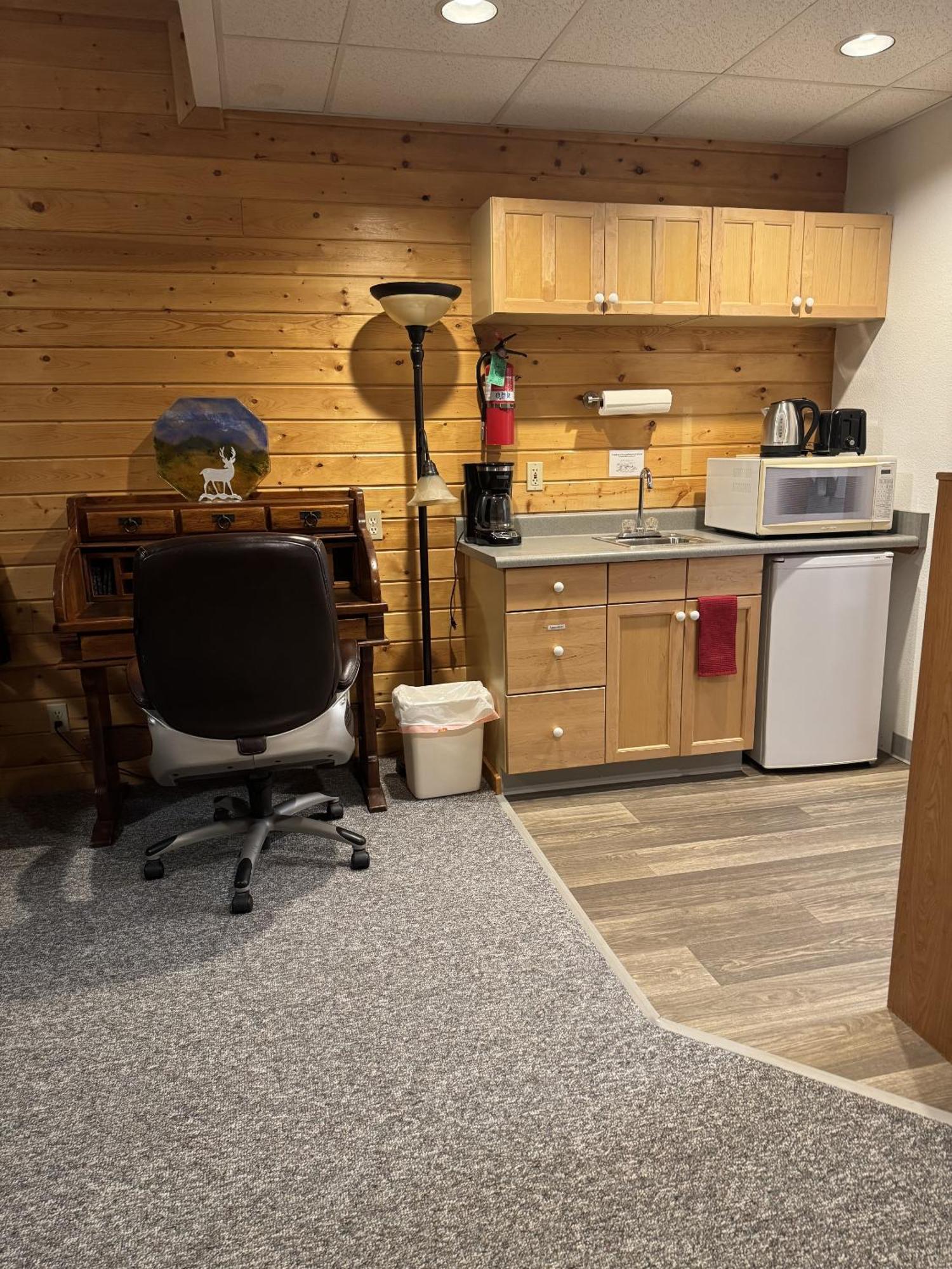 Susitna River Lodging, Suites Талкитна Екстериор снимка