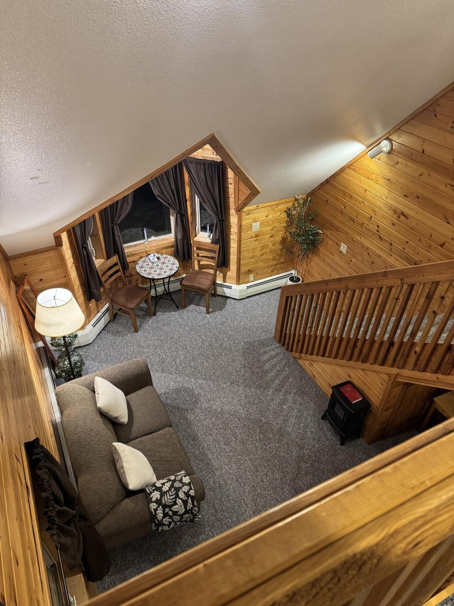 Susitna River Lodging, Suites Талкитна Екстериор снимка